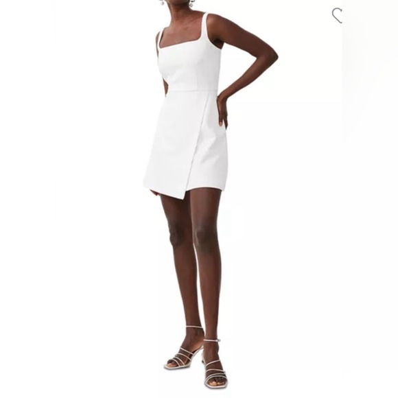 White dress - Picture 2 of 6